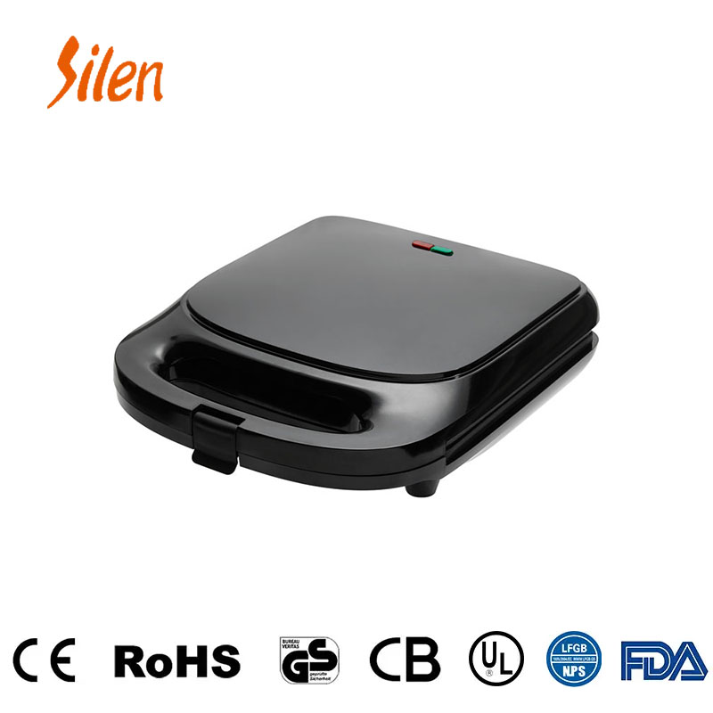 Macchina per sandwich a 4 fette